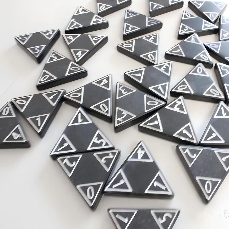56Pcs Triangular Domino Game S - đánh giá và giá Party Family Games