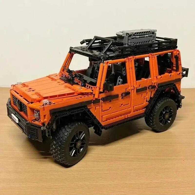 Orange off-road vehicle G500 i - đánh giá và giá Party Games Young Adults